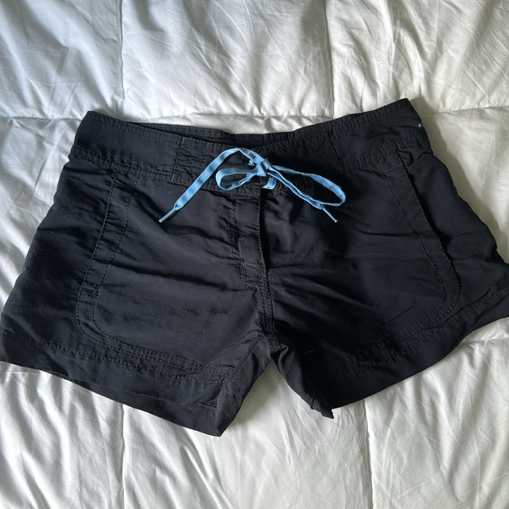 Helly Hansen Women’s Small navy shorts
